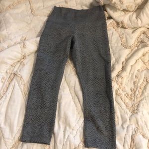 Lulu lemon yoga pants